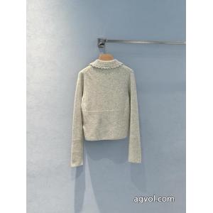 セーター秋先に注目を集める 快適な履き心地が楽しめる 秋冬のコーディネートに欠せない偽 ブランド 販売コーチ.