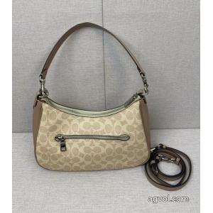     バッグ偽物 ブランド ショップ冬に向けて気になる 軽くて使いやすい SALE品追加COACH.