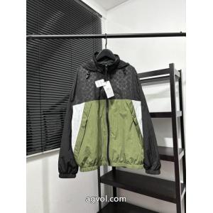 上質   コスパ最高のプライス 欧米韓流COACH    ジャケット激安 通販 専門店.