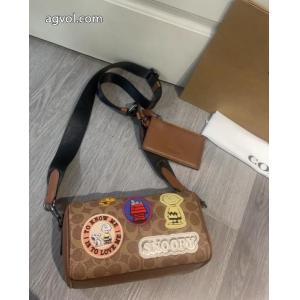 防風、透湿機能も備わっている ファッションCap デイリー使いに最適バッグコピー 品 販売COACH..