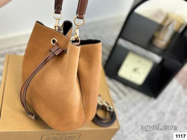 COACHバッグ激安 ブランド 通販大変大人気2025最新作即発 3