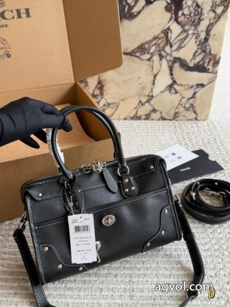バッグCOACHコピー 商品 通販追跡有+激安 限定セール新作登場 新色登場 1