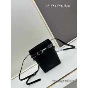 バッグGIVENCHYコピー 通販2026年激安最強セール 爆買い大得価防热 スタイルUPして着こなす.