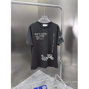 シャツスーパー コピー ブランドCOACH毎シーズン人気が高い 透け感の持つ涼しげな印象 2026-2026年モデル入荷..